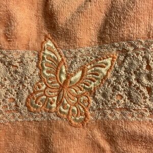 Vintage 6 pc the bathworks towel set